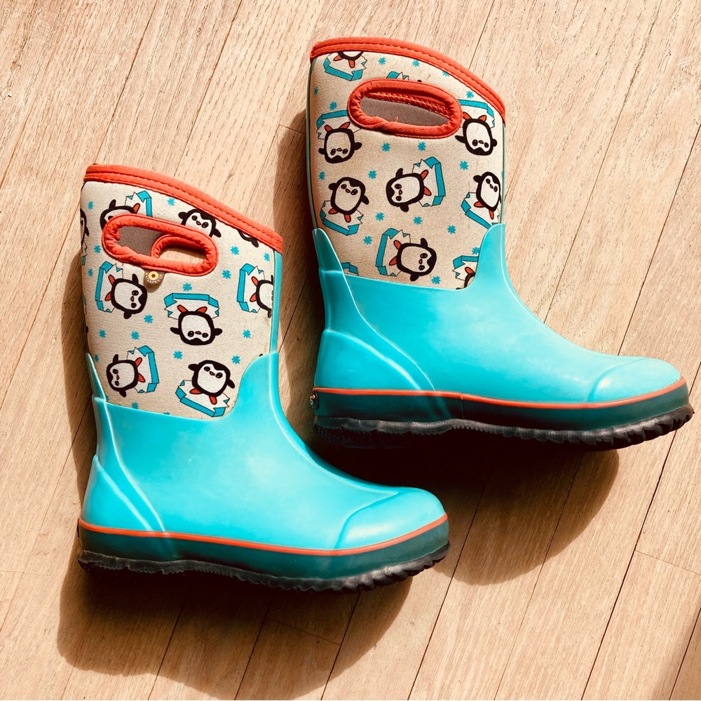BOGS Youth Size 3 Waterproof Insulated Boots